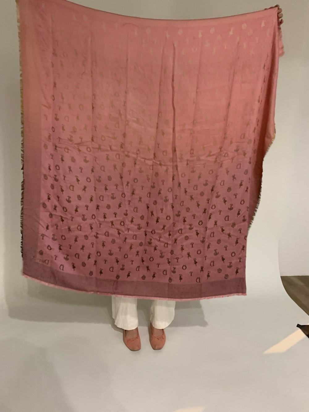 Dior Ombre Pink to Brown Signature Logo Shawl designer scarf - Picture 5 of 8
